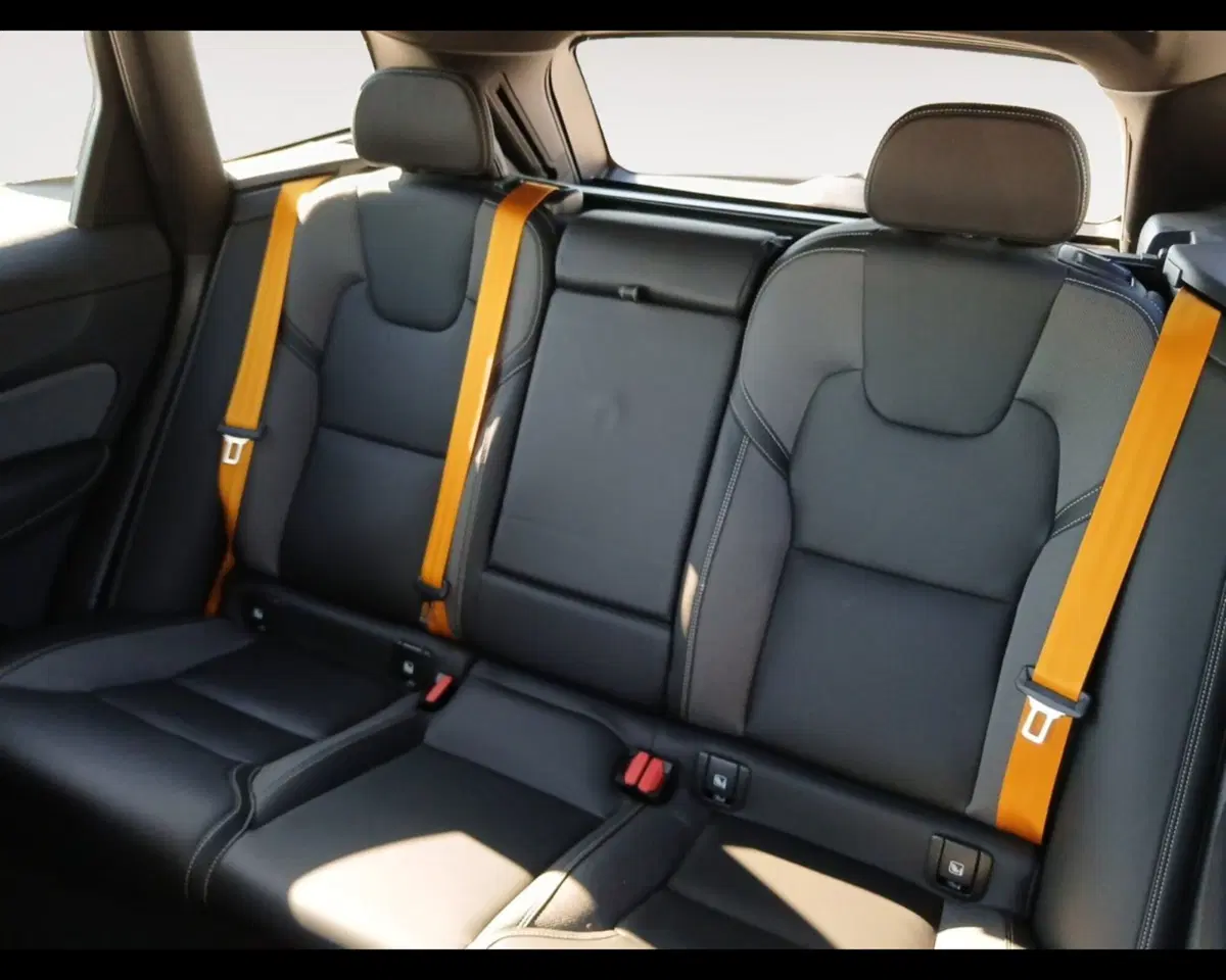 Volvo XC60 usata a Ravenna (13)