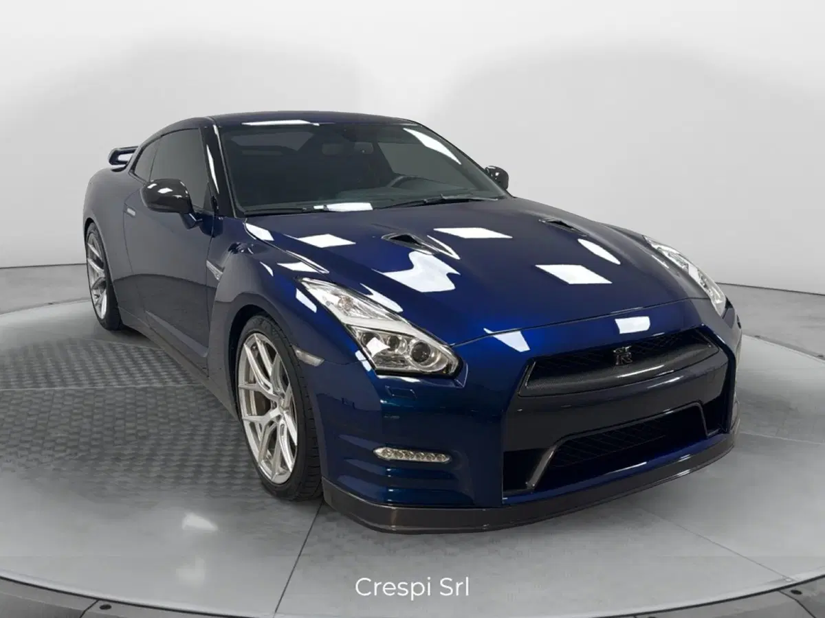Nissan GT-R usata a Varese (3)