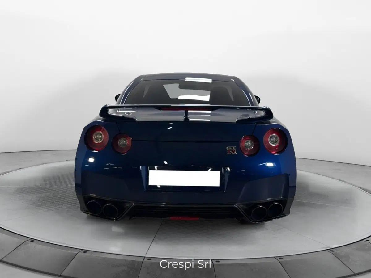 Nissan GT-R usata a Varese (5)