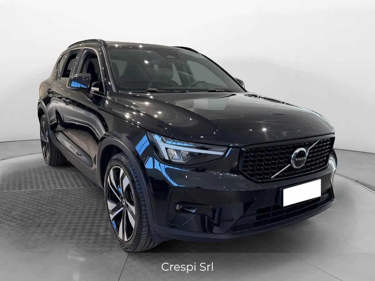 Volvo XC40 usata a Varese (2)