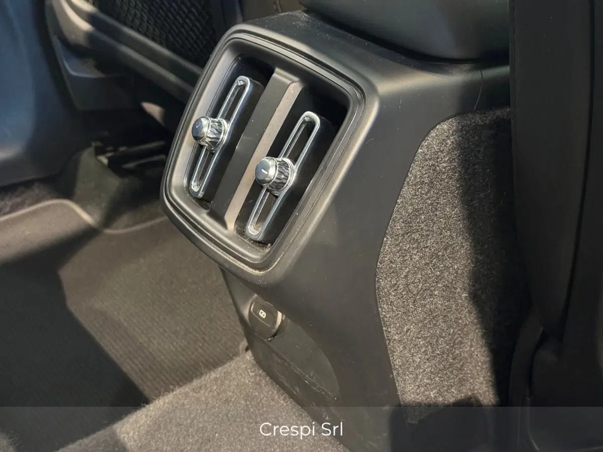 Volvo XC40 usata a Varese (20)