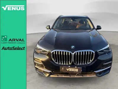 BMW X5 xDrive45e xLine del 2023 usata a Monza