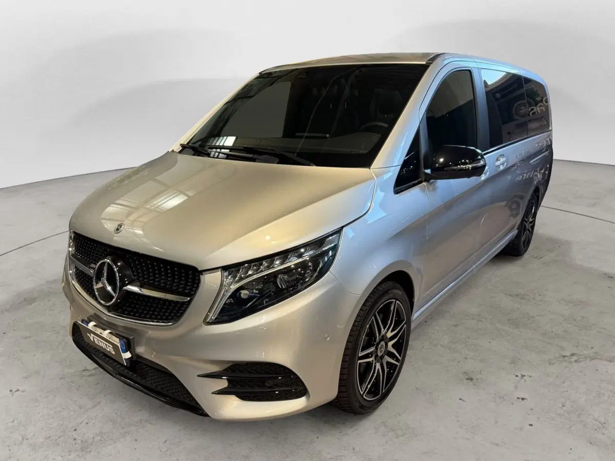 Mercedes-Benz Classe V nuova a Monza e Brianza (3)