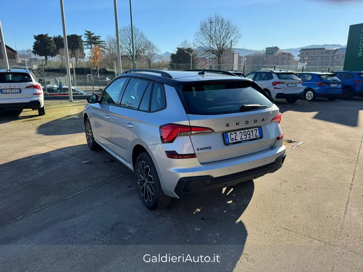 Skoda Kamiq nuova a Salerno (3)