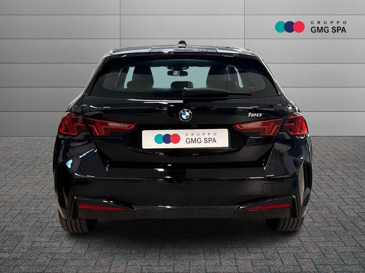 BMW Serie 1 usata a Prato (4)