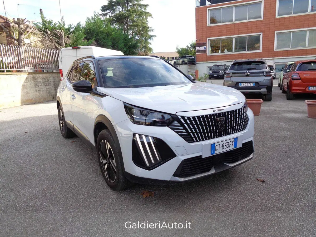 Peugeot 2008 usata a Salerno (2)