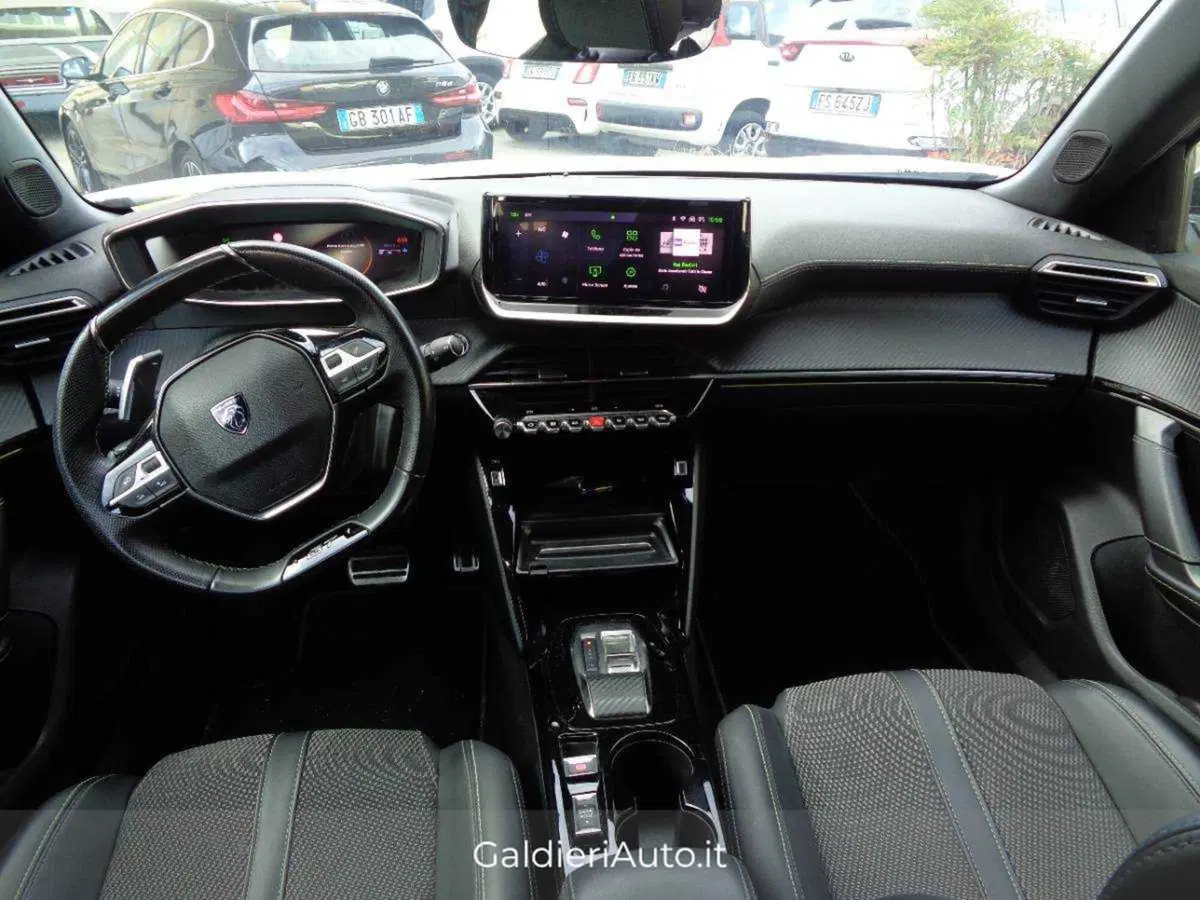 Peugeot 2008 usata a Salerno (5)