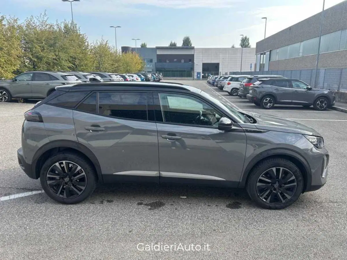 Peugeot 2008 usata a Salerno (12)
