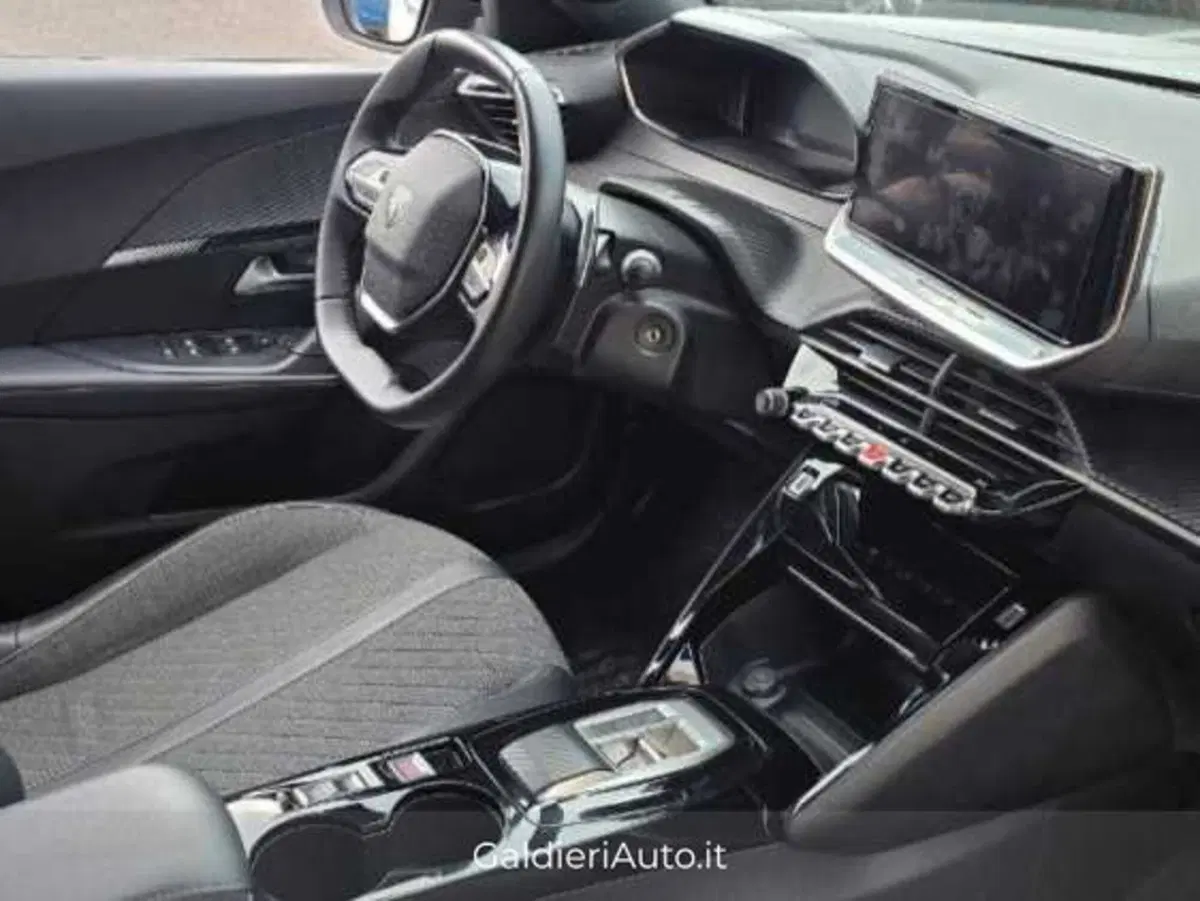 Peugeot 2008 usata a Salerno (14)