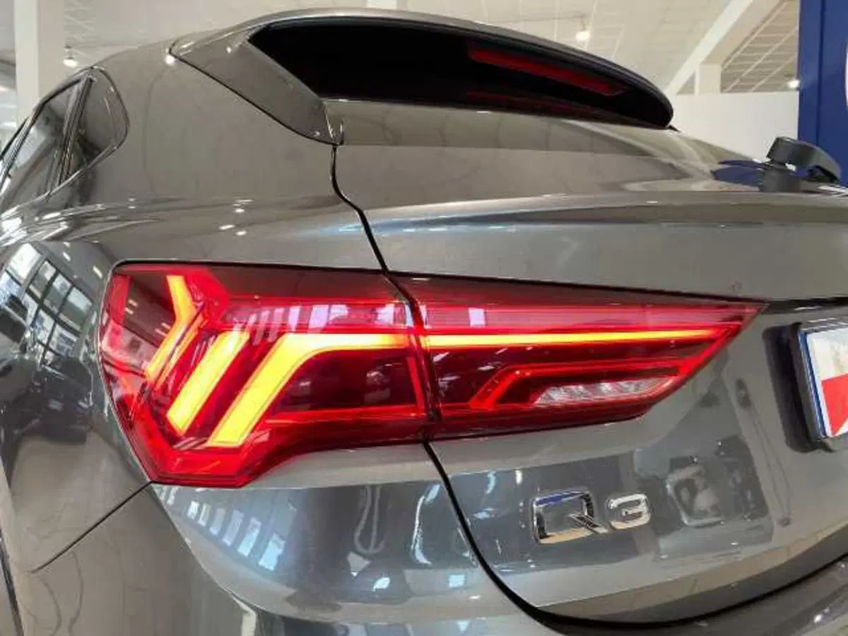 Audi Q3 Sportback usata a Pistoia (10)