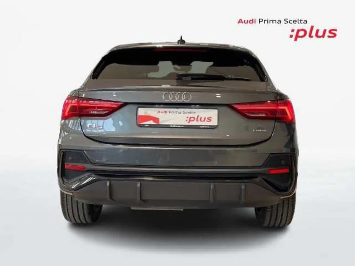 Audi Q3 Sportback usata a Pistoia (11)