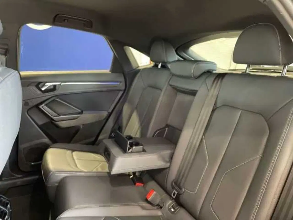Audi Q3 Sportback usata a Pistoia (19)
