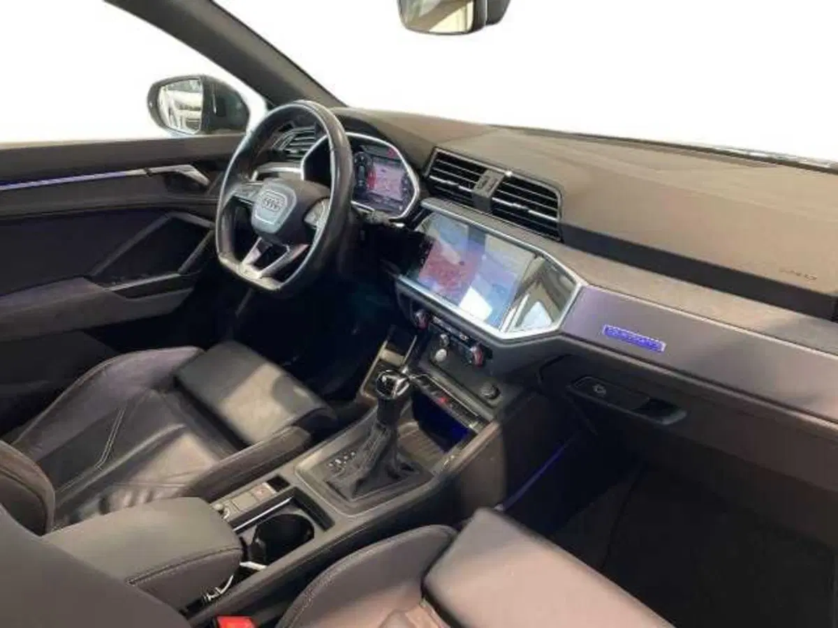 Audi Q3 Sportback usata a Pistoia (3)