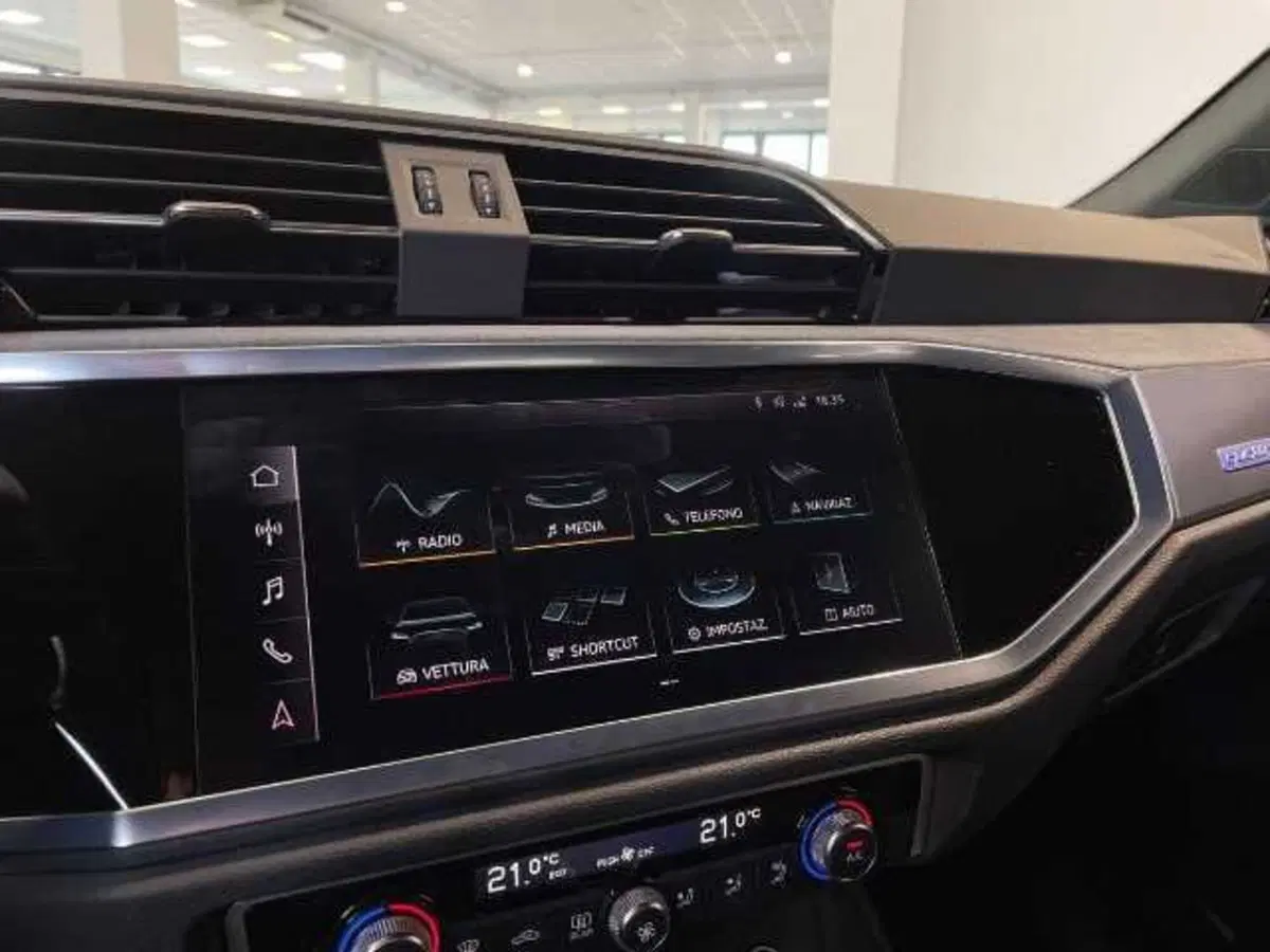 Audi Q3 Sportback usata a Pistoia (8)