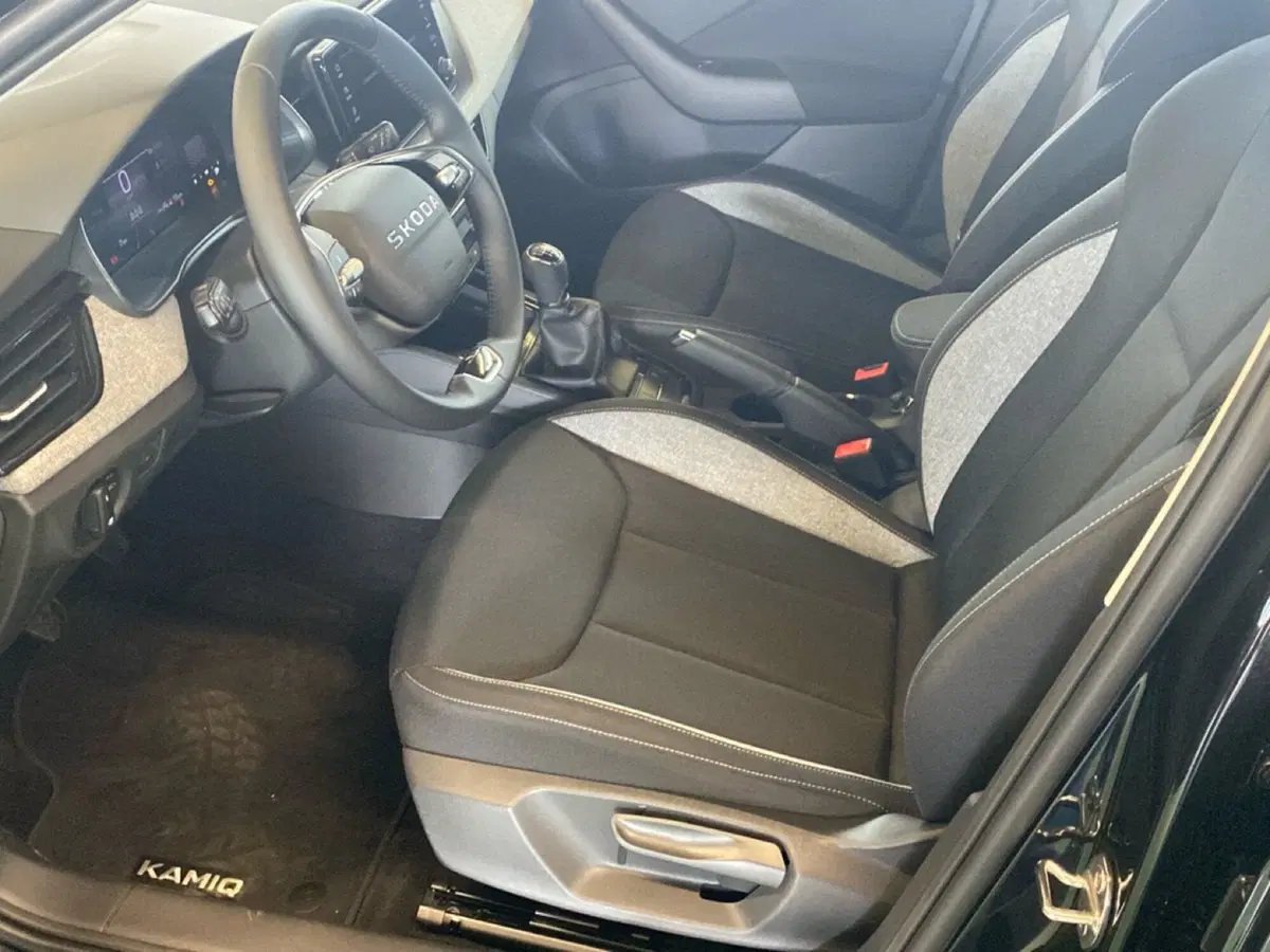 Skoda Kamiq nuova a Reggio Calabria (17)