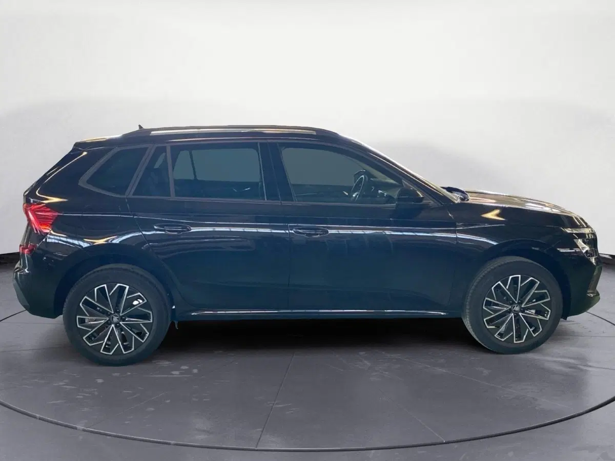 Skoda Kamiq nuova a Reggio Calabria (4)
