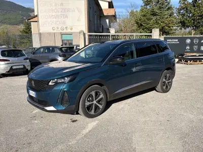 Peugeot 5008 1.5 bluehdi GT s&s 130cv eat8 del 2023 usata a Ceccano