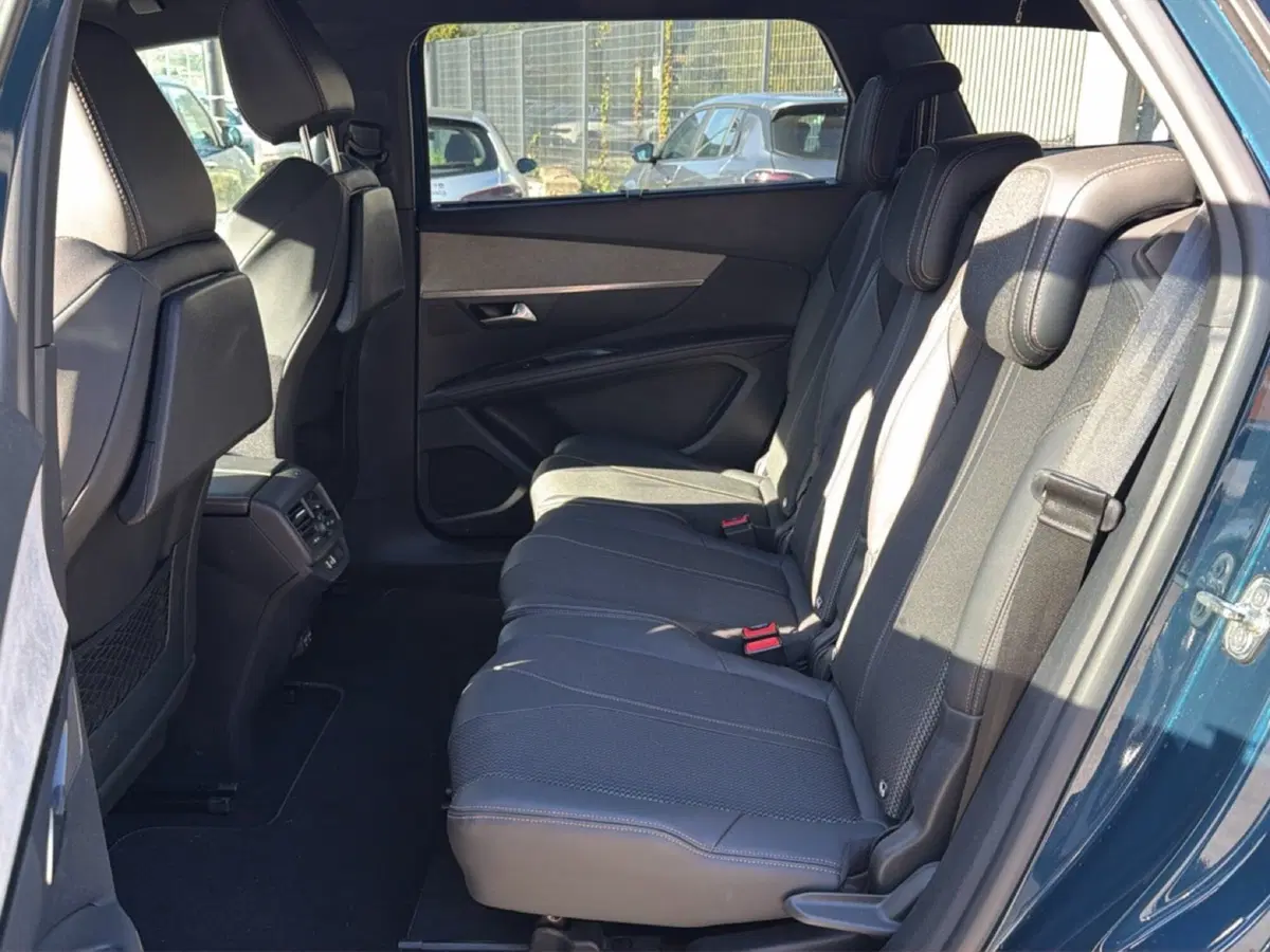 Peugeot 5008 usata a Frosinone (19)