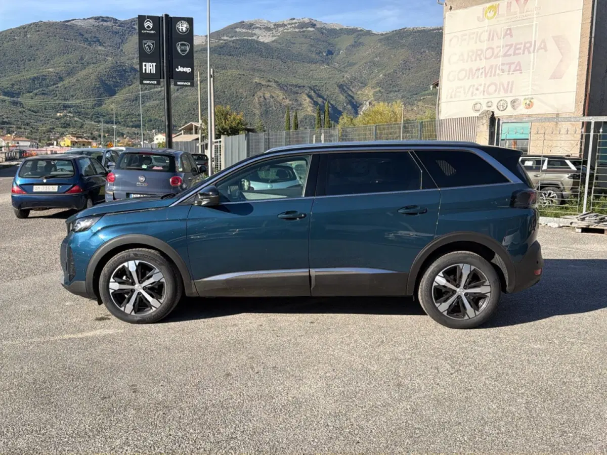 Peugeot 5008 usata a Frosinone (2)
