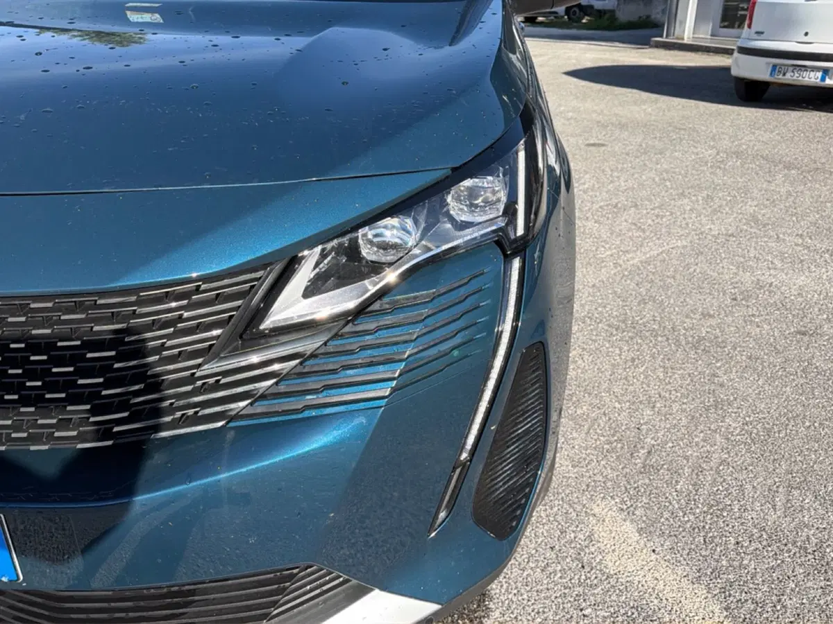 Peugeot 5008 usata a Frosinone (9)