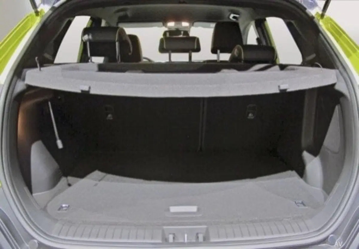 Hyundai Kona usata a Frosinone (5)