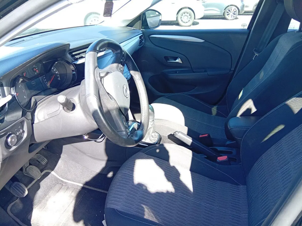 Opel Corsa usata a Catania (12)