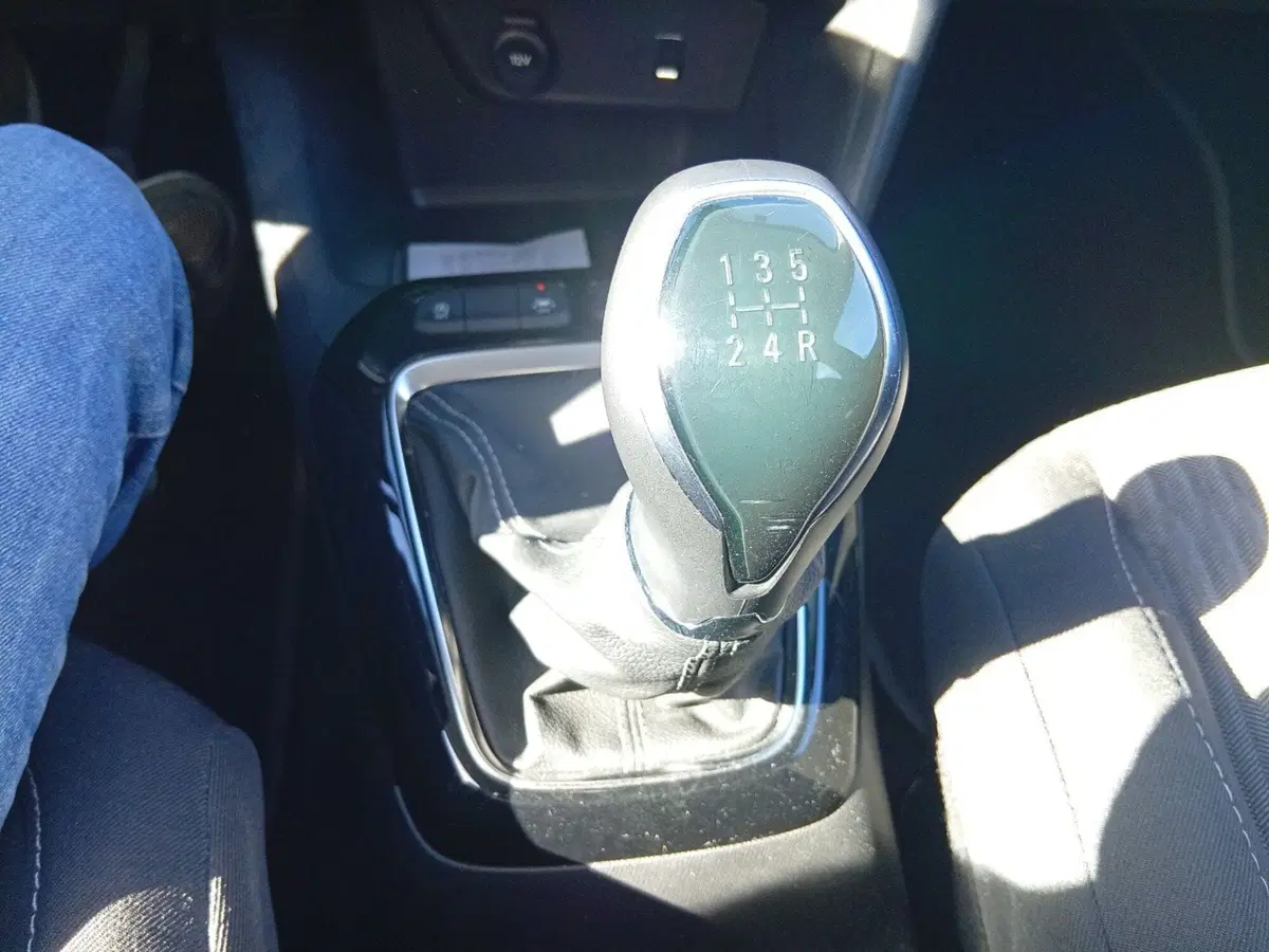 Opel Corsa usata a Catania (17)