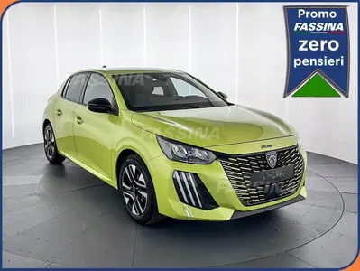 Peugeot 208 PureTech 100 Stop&Start 5 porte Allure del 2025 usata a Milano