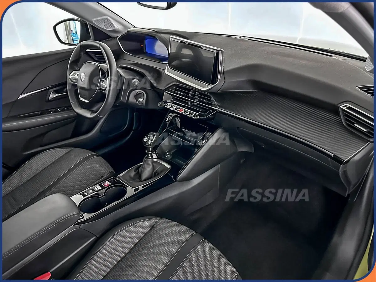 Peugeot 208 usata a Milano (13)