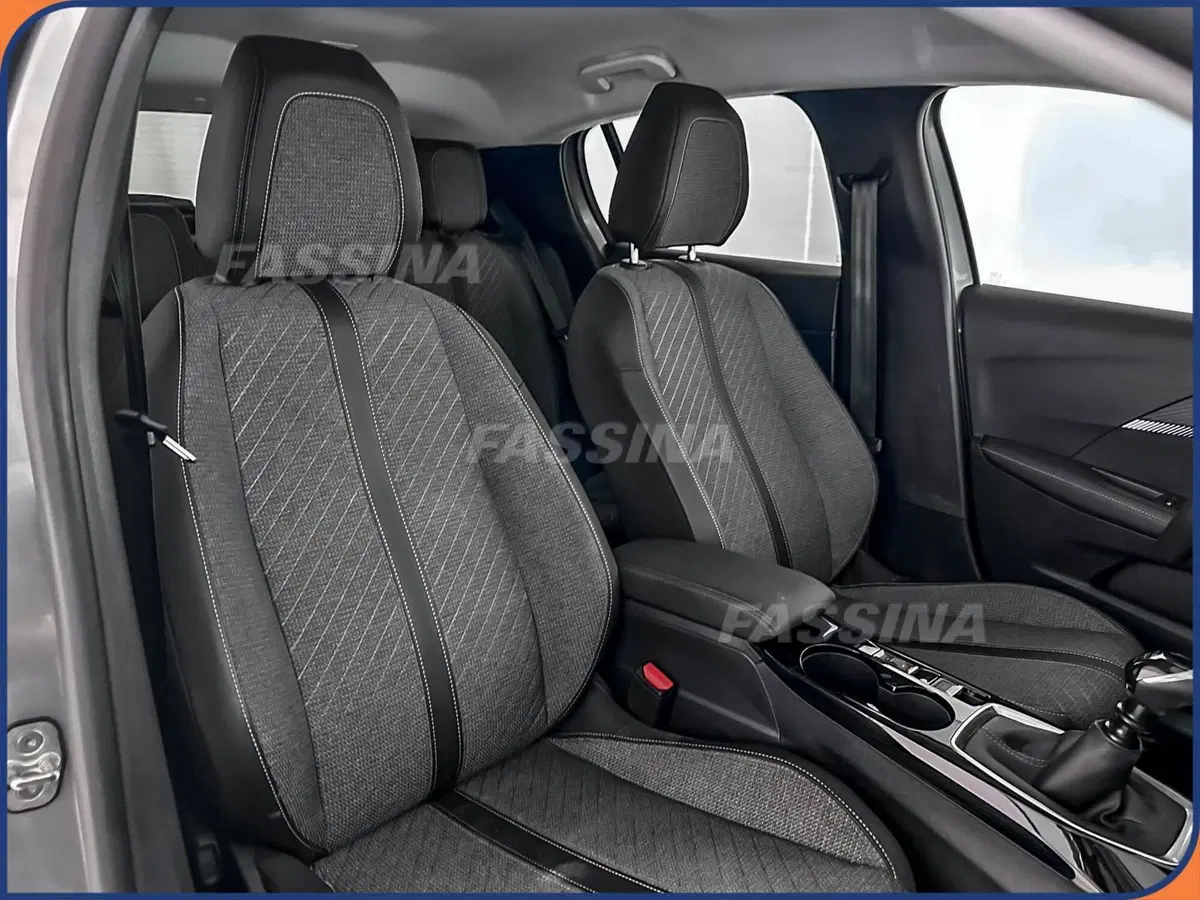 Peugeot 208 usata a Milano (14)