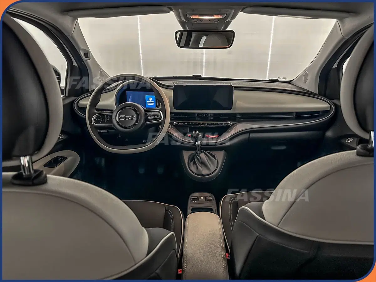 Fiat 500 nuova a Milano (11)