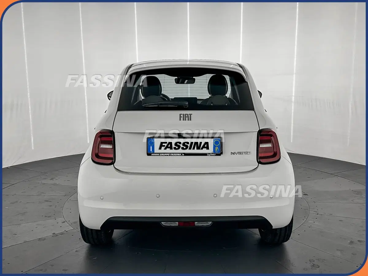 Fiat 500 nuova a Milano (5)