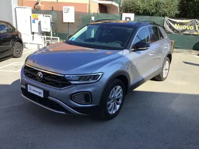 Volkswagen T-Roc 1.0 tsi Edition 115cv del 2024 usata a Chiavari