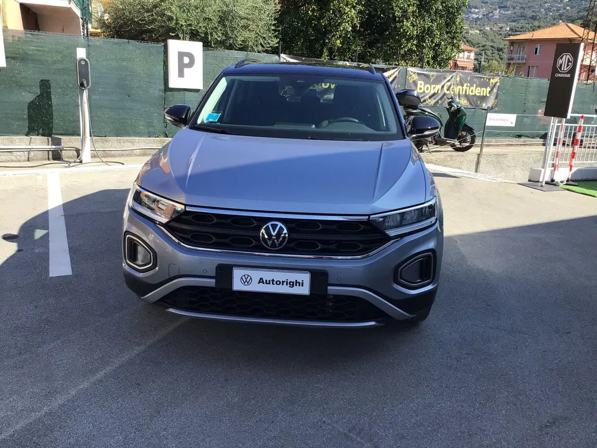 Volkswagen T-Roc usata a Genova (2)