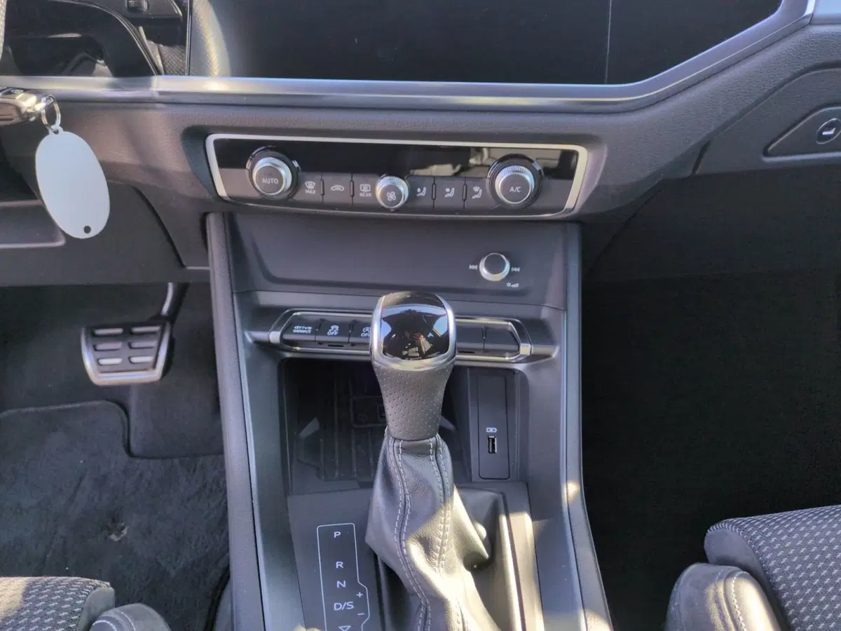 Audi Q3 Sportback usata a Agrigento (11)