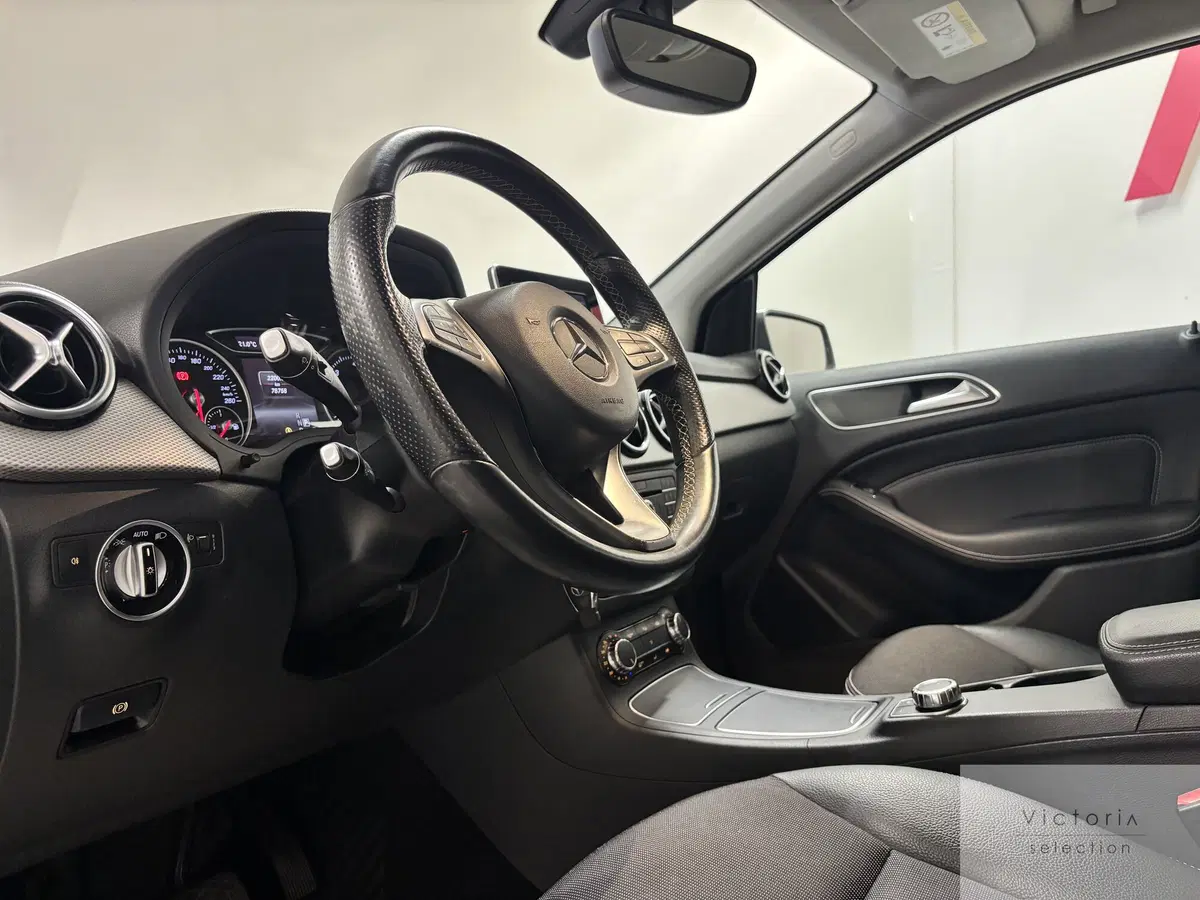 Mercedes-Benz Classe B usata a Brescia (9)