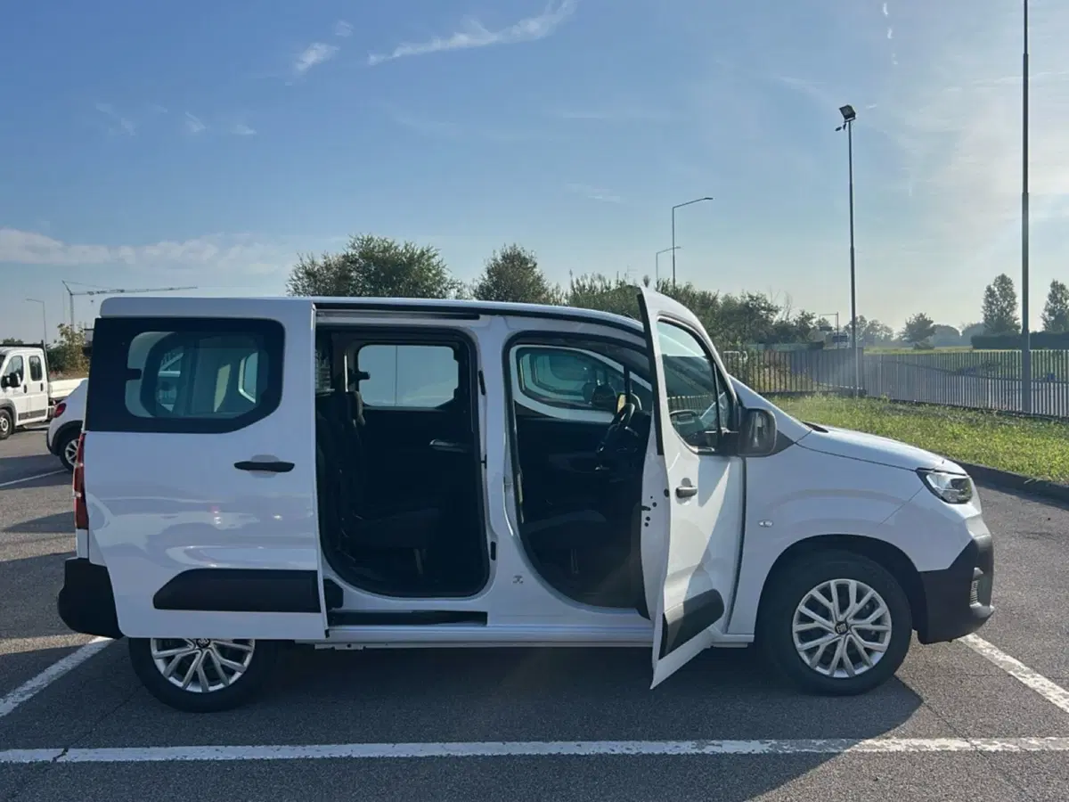 Fiat Doblò nuova a Bergamo (19)