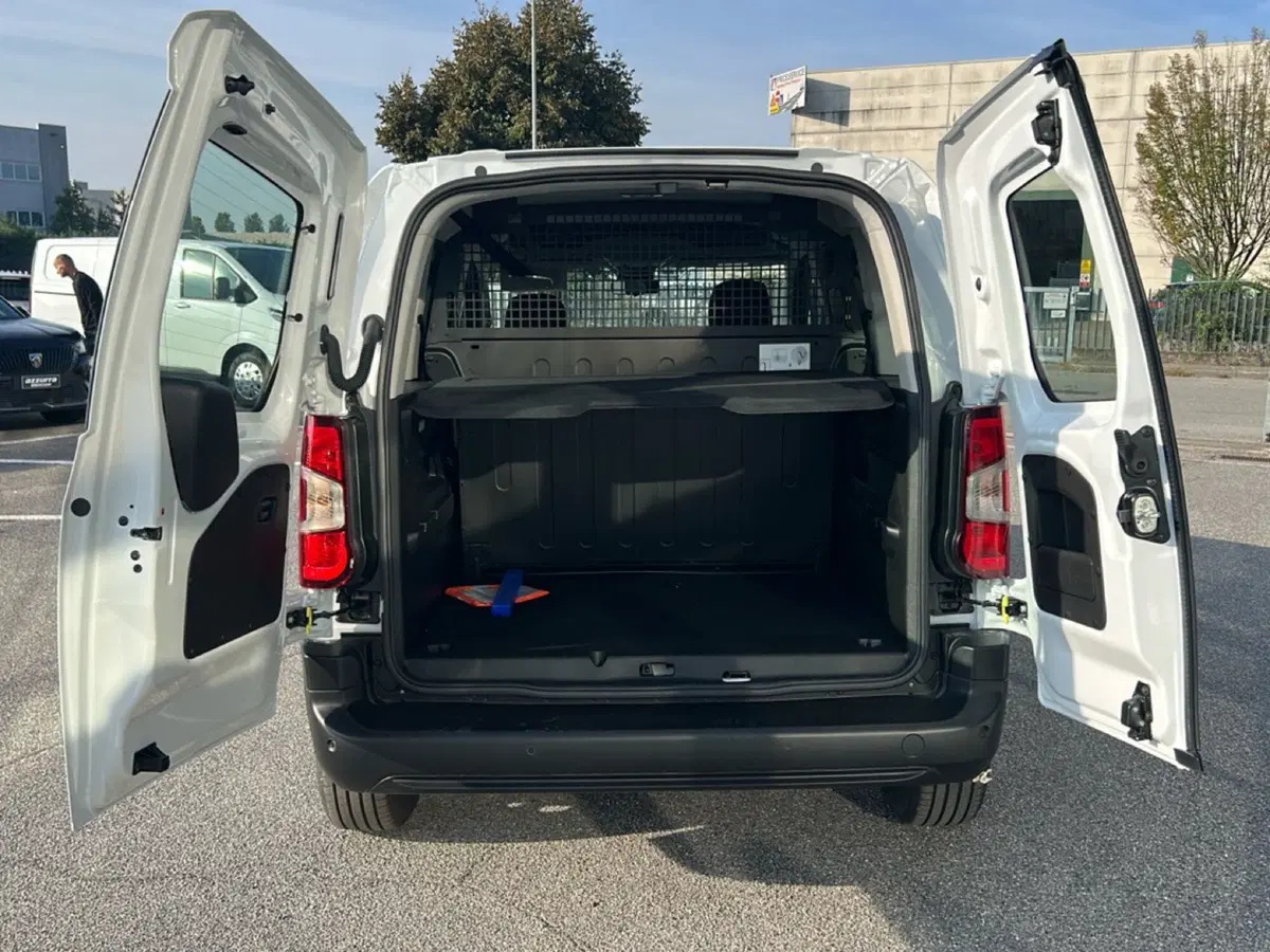 Fiat Doblò nuova a Bergamo (9)