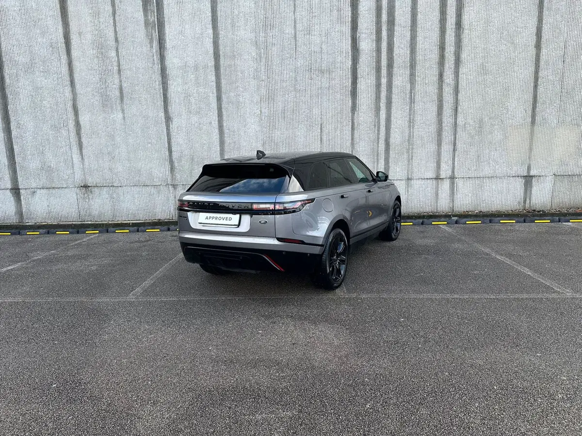 Land Rover Range Rover Velar usata a Salerno (2)
