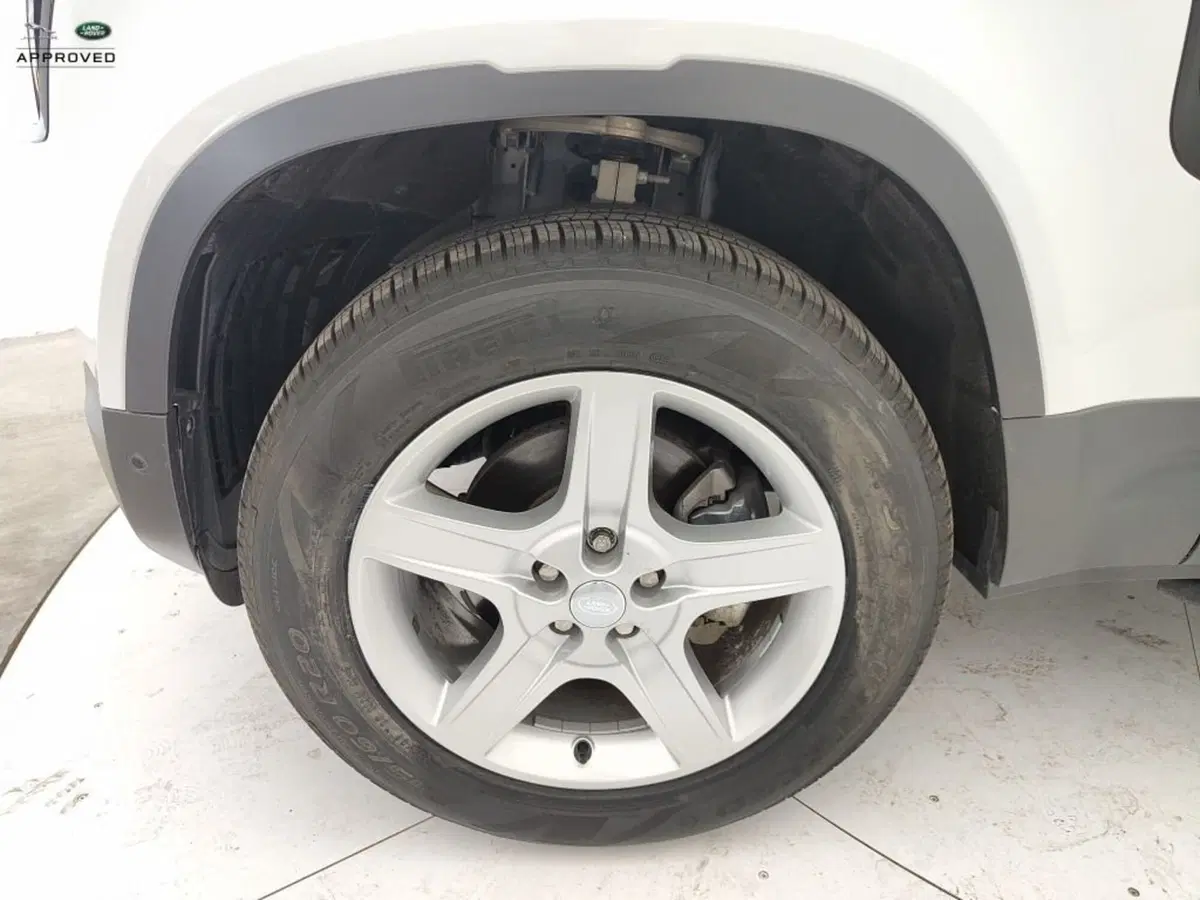 Land Rover Defender usata a Ragusa (9)
