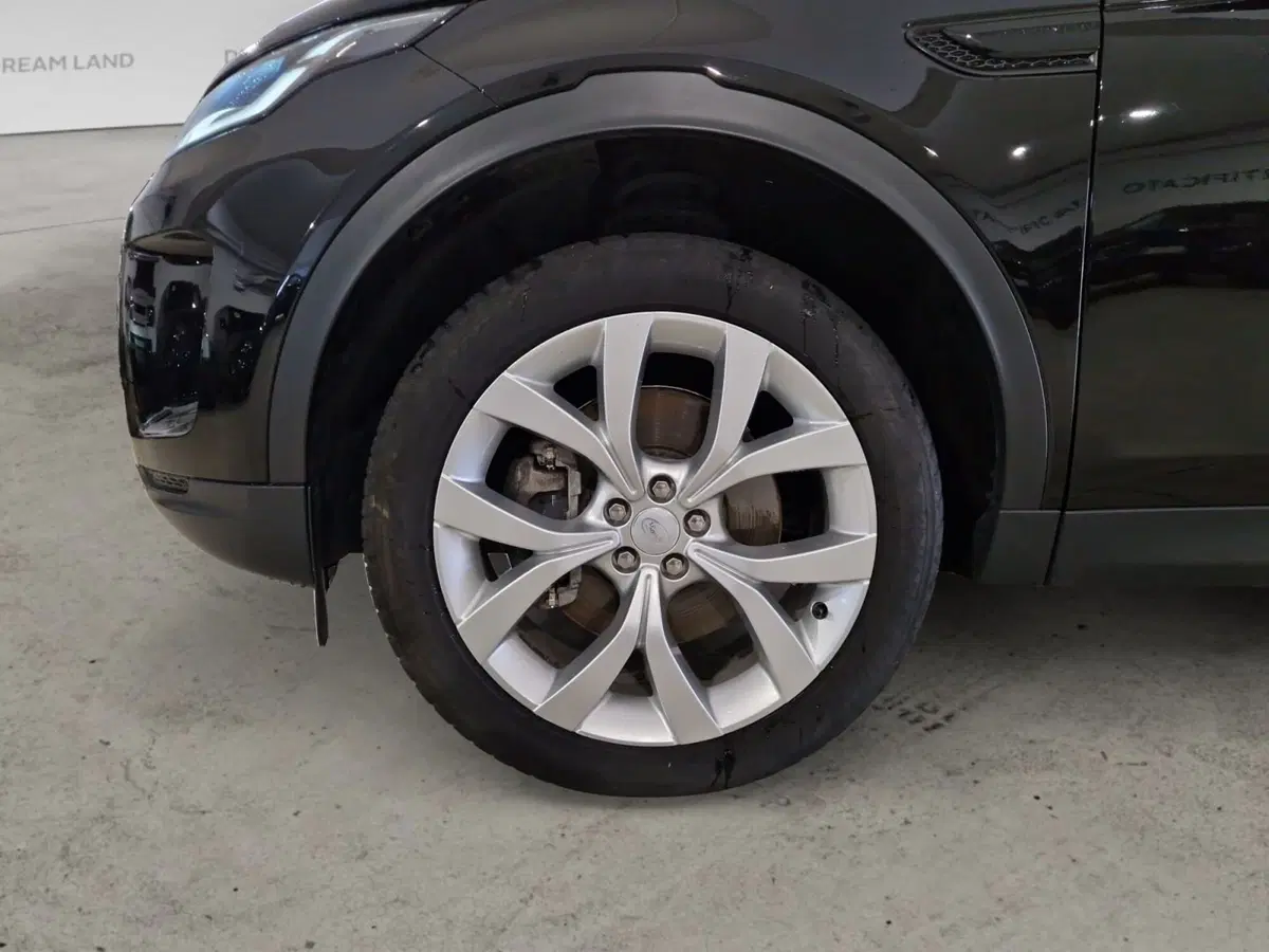 Land Rover Discovery Sport usata a Firenze (9)