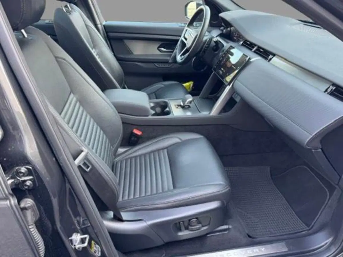 Land Rover Discovery Sport usata a Monza e Brianza (3)