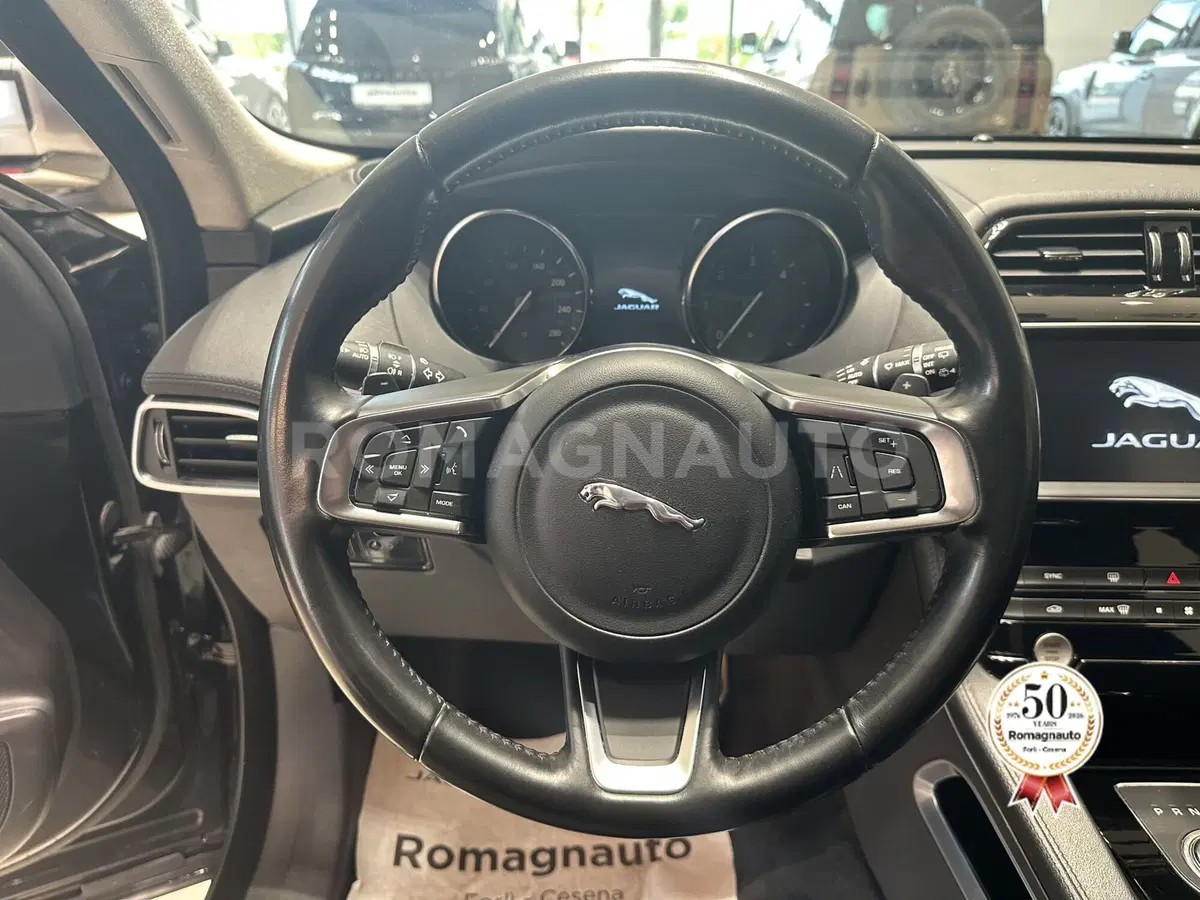 Jaguar F-Pace usata a Forlì-Cesena (16)