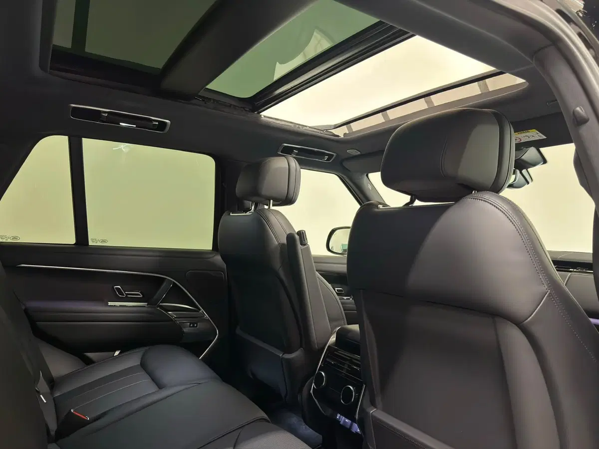 Land Rover Range Rover usata a Novara (15)