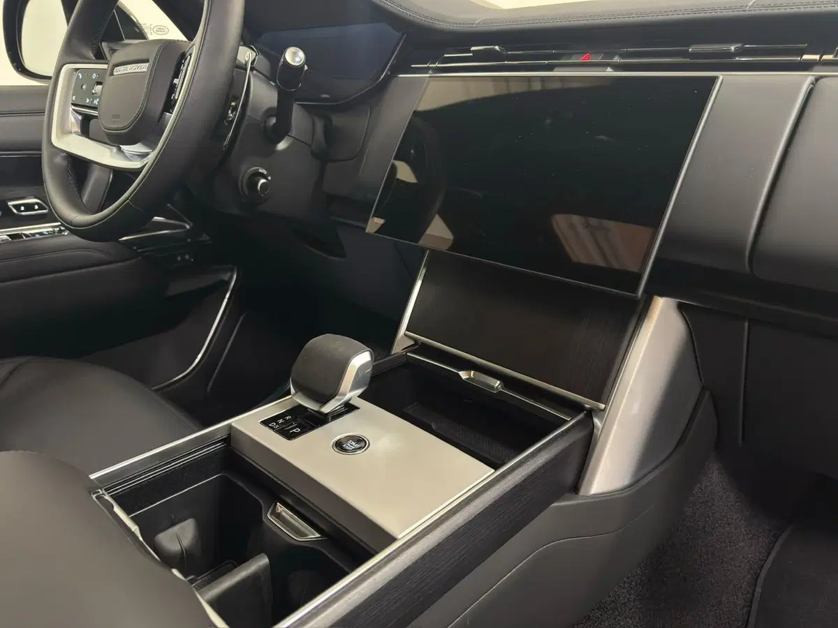 Land Rover Range Rover usata a Novara (18)