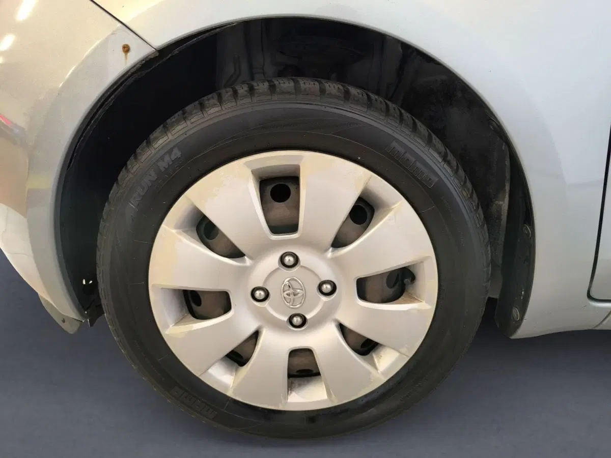Toyota Yaris usata a Udine (7)