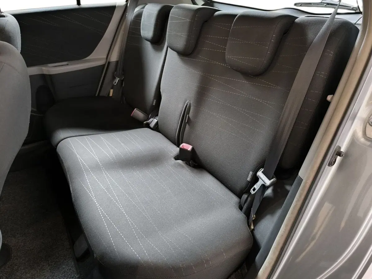 Toyota Yaris usata a Udine (9)