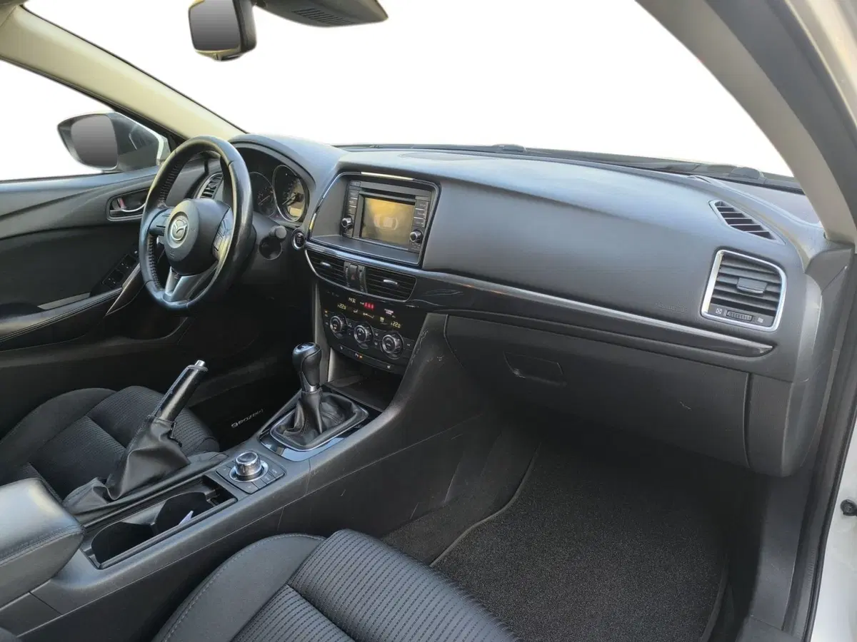 Mazda Mazda6 Station Wagon usata a Udine (13)
