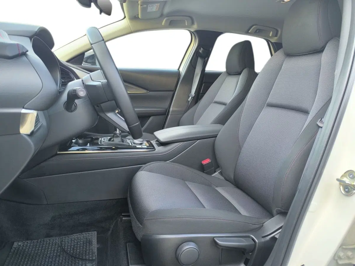 Mazda CX-30 usata a Udine (8)