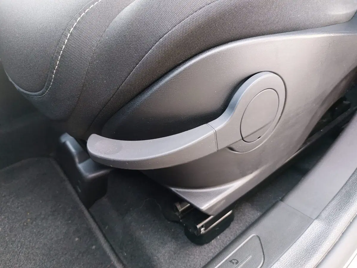 Lancia Ypsilon usata a Pavia (4)